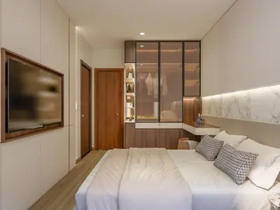 Phòng ngủ căn mẫu B7 với cửa sổ lớn nhìn ra thành phố